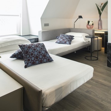 Comfort Junior Suite mit teilweisem Meerblick und Seitenbalkon - Hotel Michelangelo