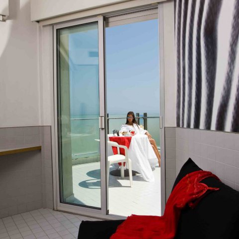 Immagine: balcone-fronte-mare | Hotel Michelangelo